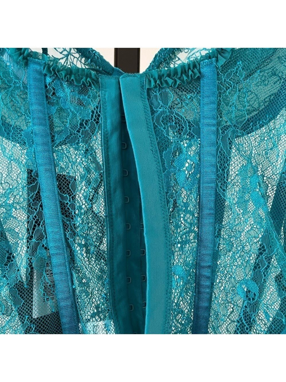 Lioness Some Like It Hot Lace Corset, Size 0 (AU 4), Colour Teal. - Picture 3 of 7